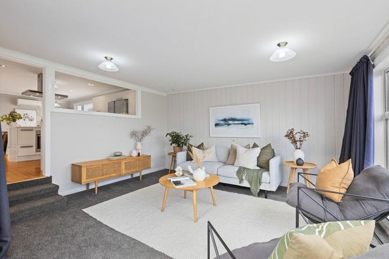 Photo of property in 34a Abbotleigh Avenue, Te Atatu Peninsula, Auckland, 0610