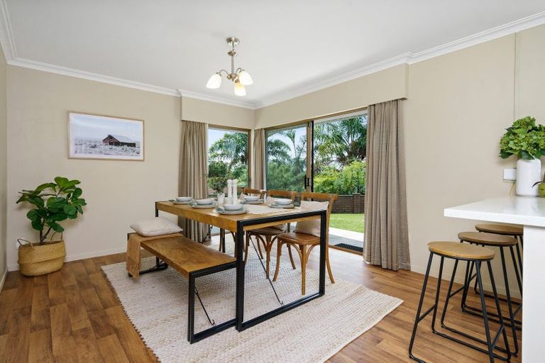 Photo of property in 3 Woodstock Crescent, Leamington, Cambridge, 3432