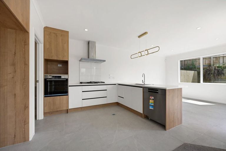 Photo of property in 2/29 Tokerau Drive, Rototuna North, Hamilton, 3210