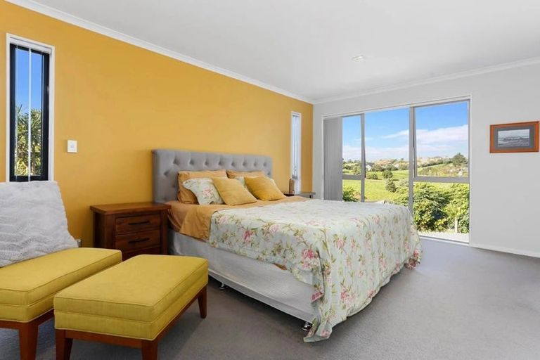 Photo of property in 11 Burwood Terrace, Gulf Harbour, Whangaparaoa, 0930