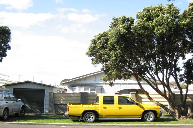 Photo of property in 9 Richmond Street, Fitzroy, New Plymouth, 4312