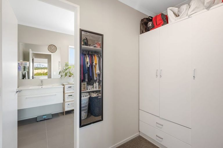 Photo of property in 22 Trelawny Terrace, Grenada Village, Wellington, 6037