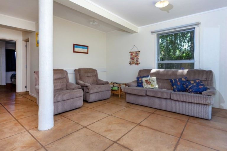 Photo of property in 63 Oyster Drive, Cooks Beach, Whitianga, 3591