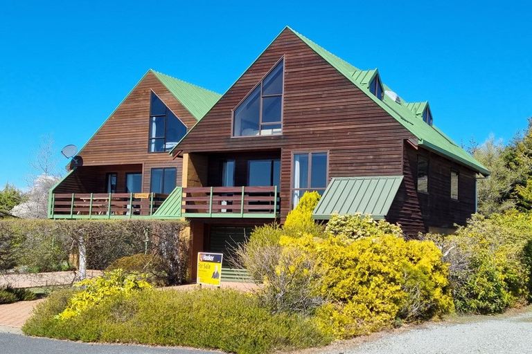 Photo of property in 58a Murray Place, Lake Tekapo, 7999