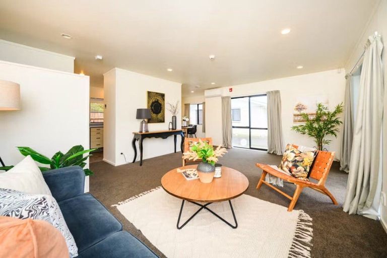 Photo of property in 108 Amberley Avenue, Highbury, Palmerston North, 4412