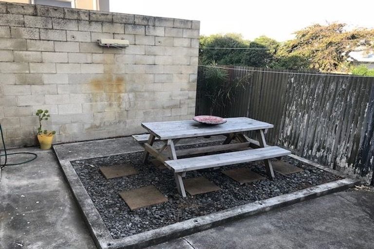 Photo of property in 597 Marine Parade, Napier South, Napier, 4110