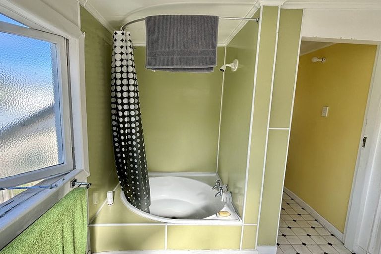 Photo of property in 11a Owen Street, Newtown, Wellington, 6021