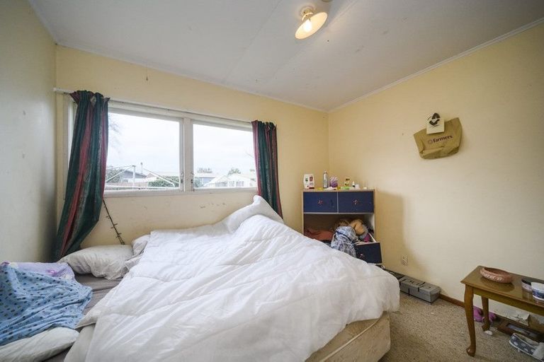 Photo of property in 73 Lockhart Avenue, Milson, Palmerston North, 4414