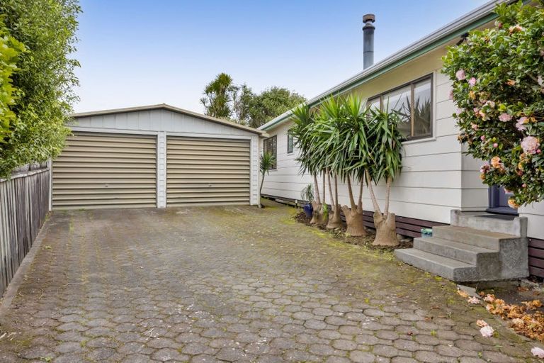 Photo of property in 10 Silvan Place, Bell Block, New Plymouth, 4312