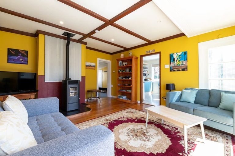 Photo of property in 6 Swansea Street, Middlemarch, 9597