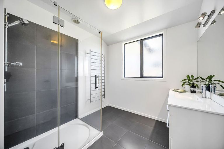 Photo of property in 105 Howden Street, Te Anau, 9600