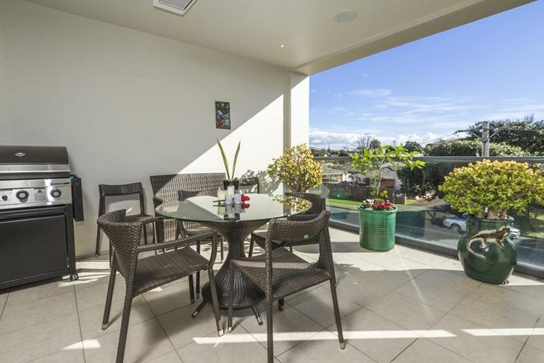 Photo of property in Prestige On Pupuke, 39/73 Anzac Street, Takapuna, Auckland, 0622