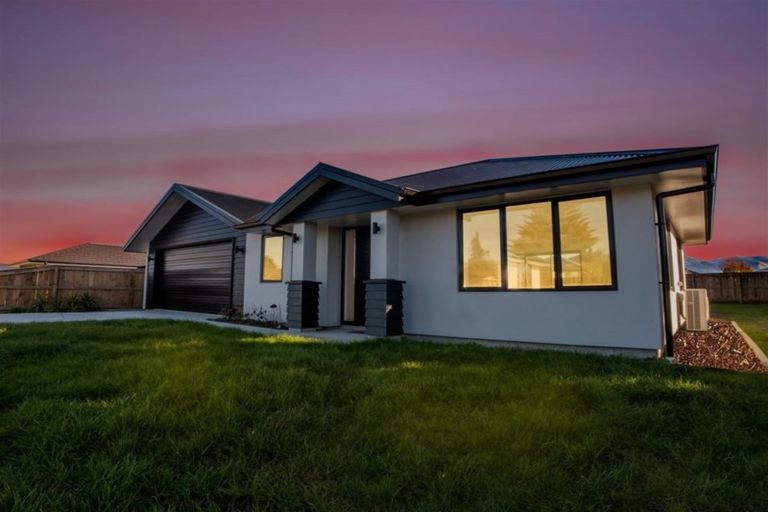 Photo of property in 10 Saxon Street, Motueka, 7120