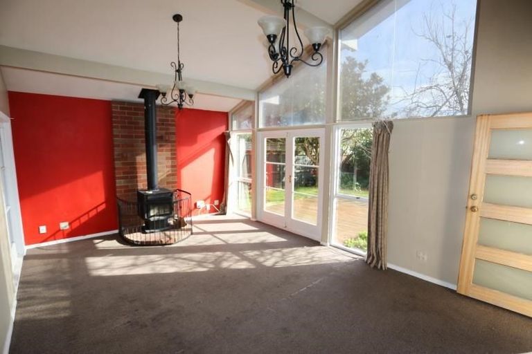 Photo of property in 17 Eros Place, North New Brighton, Christchurch, 8083