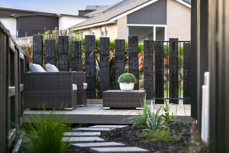 Photo of property in 318 Lakes Boulevard, Pyes Pa, Tauranga, 3112