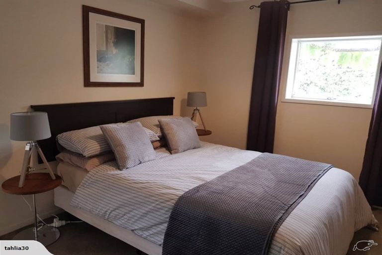 Photo of property in 3 Lintaine Place, Glen Innes, Auckland, 1072