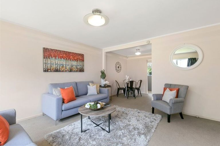 Photo of property in 37j Pharazyn Street, Melling, Lower Hutt, 5010