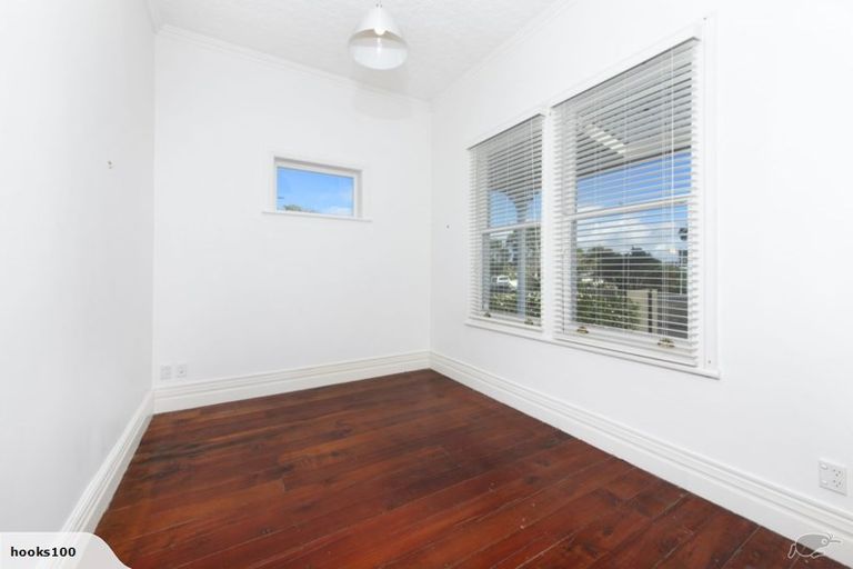 Photo of property in 151 Birkenhead Avenue, Birkenhead, Auckland, 0626