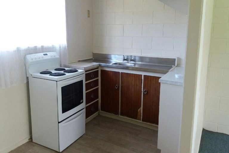 Photo of property in 2/124 Station Road, Papatoetoe, Auckland, 2025