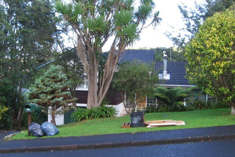 Photo of property in 47 Rimutaka Place, Titirangi, Auckland, 0604
