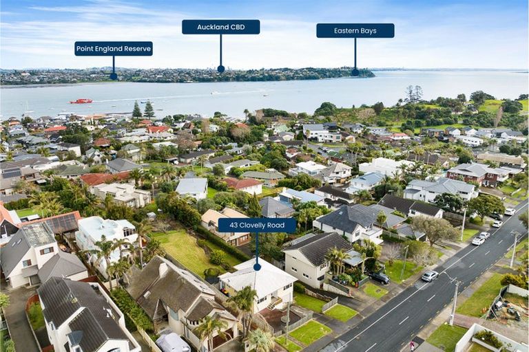 Photo of property in 43 Clovelly Road, Bucklands Beach, Auckland, 2012
