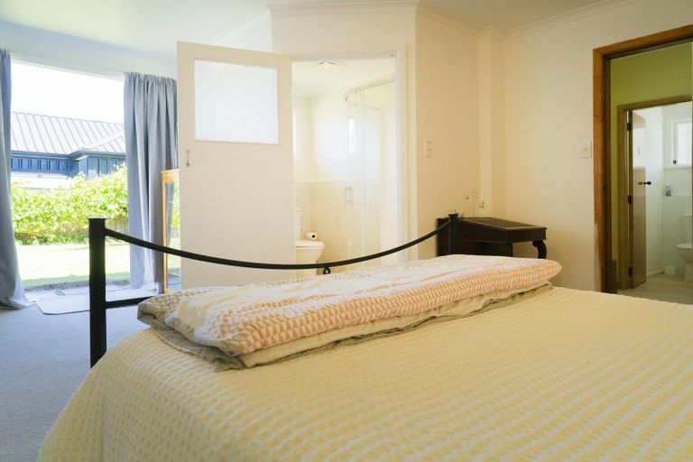 Photo of property in 87 Arataki Road, Havelock North, 4130