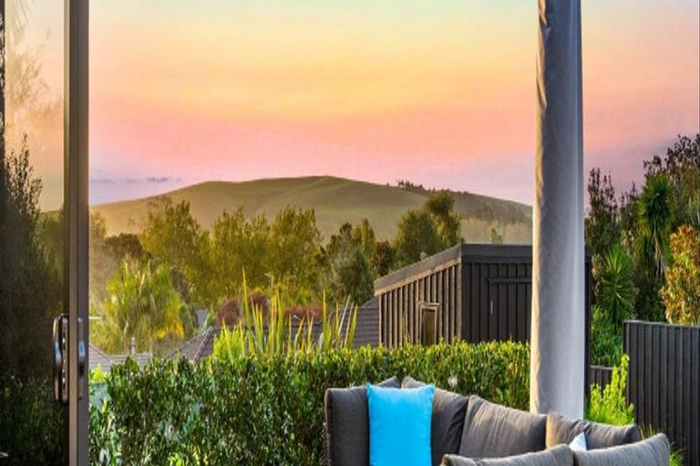 Photo of property in 53 Freshfields Road, Waimauku, 0812