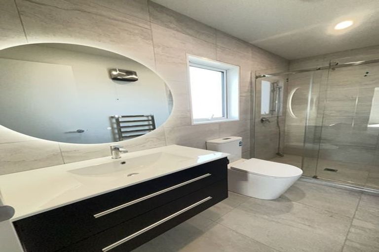 Photo of property in 31 Te Kanawa Lane, Rolleston, 7615