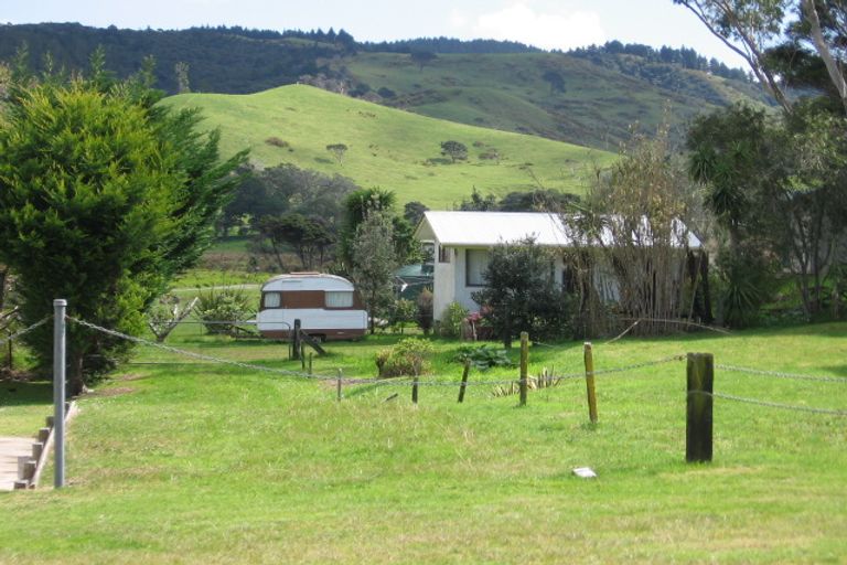 Photo of property in 135 Mcmahon Avenue, Whangapoua, Coromandel, 3582