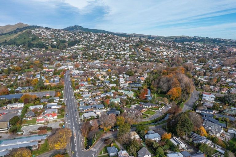 Photo of property in 4 Ernlea Terrace, Cashmere, Christchurch, 8022