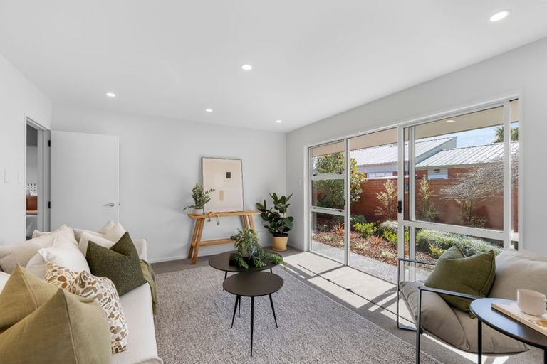 Photo of property in 18b Herbs Place, Cashmere, Christchurch, 8022