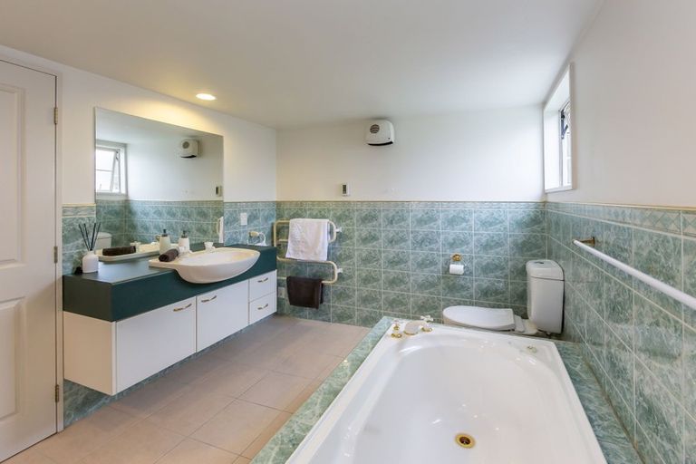 Photo of property in 3/61 Hawkesbury Avenue, St Albans, Christchurch, 8014