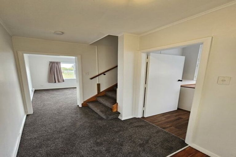 Photo of property in 121 Hampshire Street, Cannons Creek, Porirua, 5024