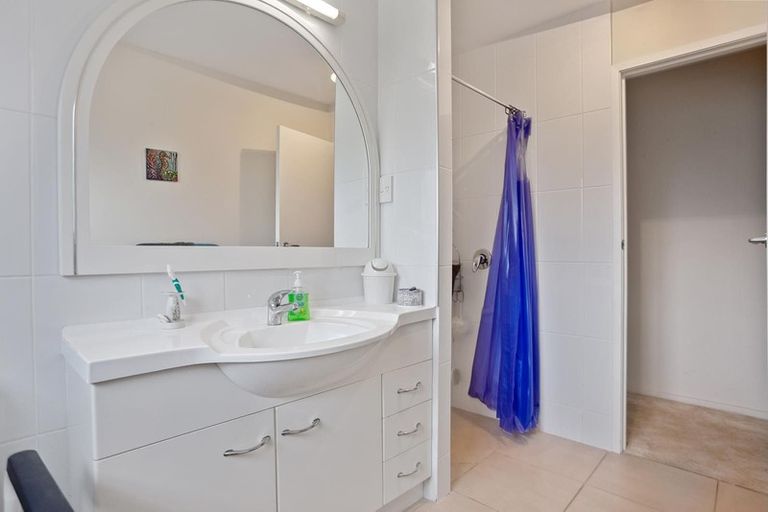 Photo of property in 7 Athenree Road, Athenree, Katikati, 3177