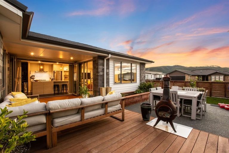 Photo of property in 89 John Burke Drive, Aotea, Porirua, 5024