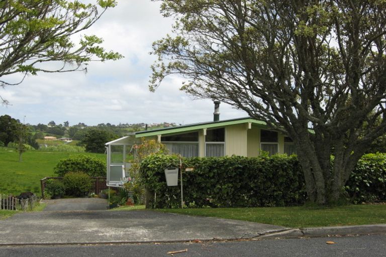 Photo of property in 28 Tomas Street, Wellsford, 0900