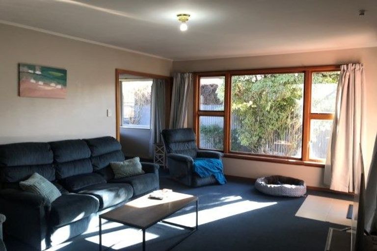 Photo of property in 11 Reynolds Avenue, Bishopdale, Christchurch, 8053