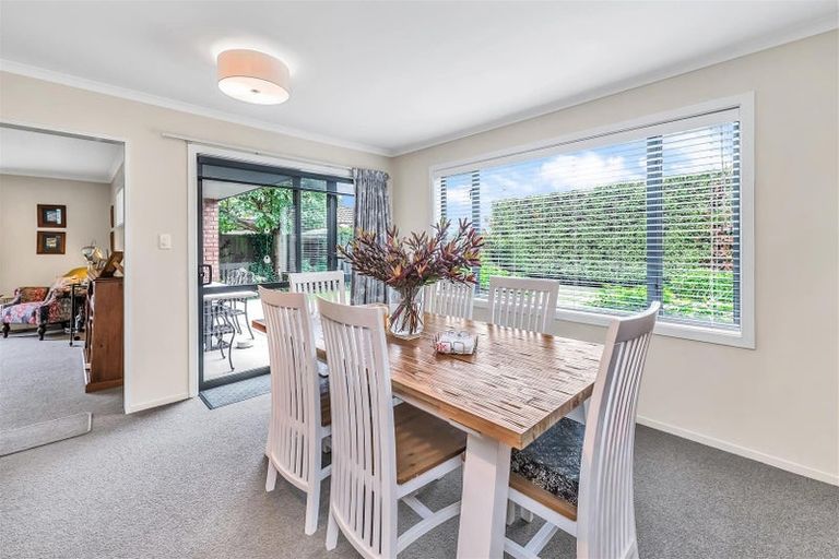 Photo of property in 34 Royleen Street, Casebrook, Christchurch, 8051