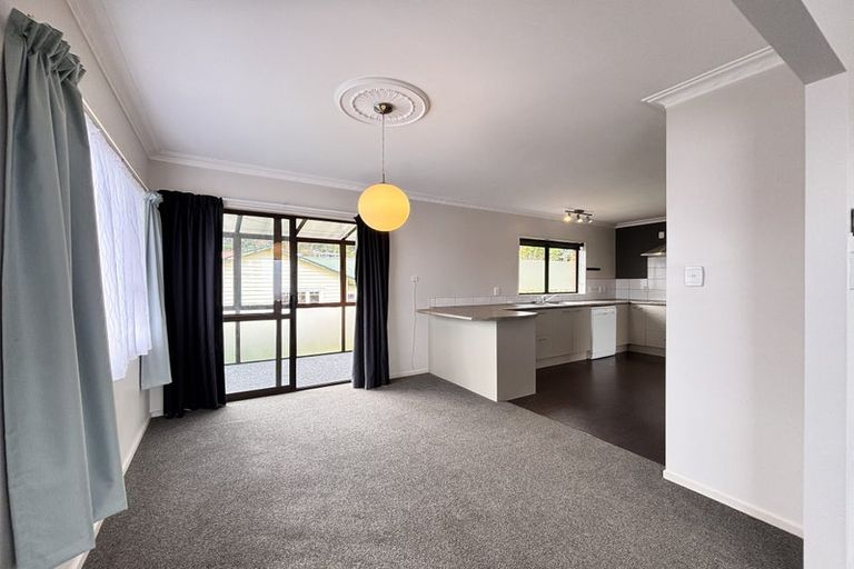 Photo of property in 9 Ema Street, Te Aroha, 3320