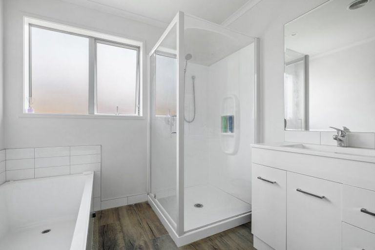 Photo of property in 40a De Lautour Road, Inner Kaiti, Gisborne, 4010