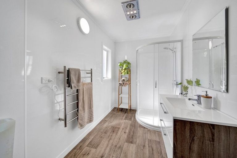 Photo of property in 34 David Street, Westown, New Plymouth, 4310