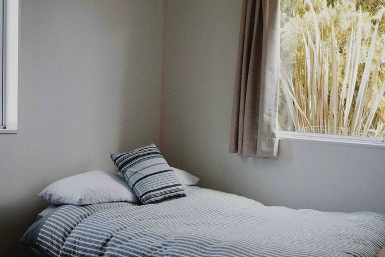 Photo of property in 5 Karioi Crescent, Raglan, 3225