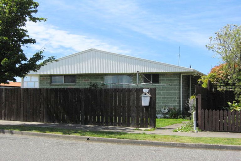 Photo of property in 1/3 Bexhill Crescent, Redwoodtown, Blenheim, 7201