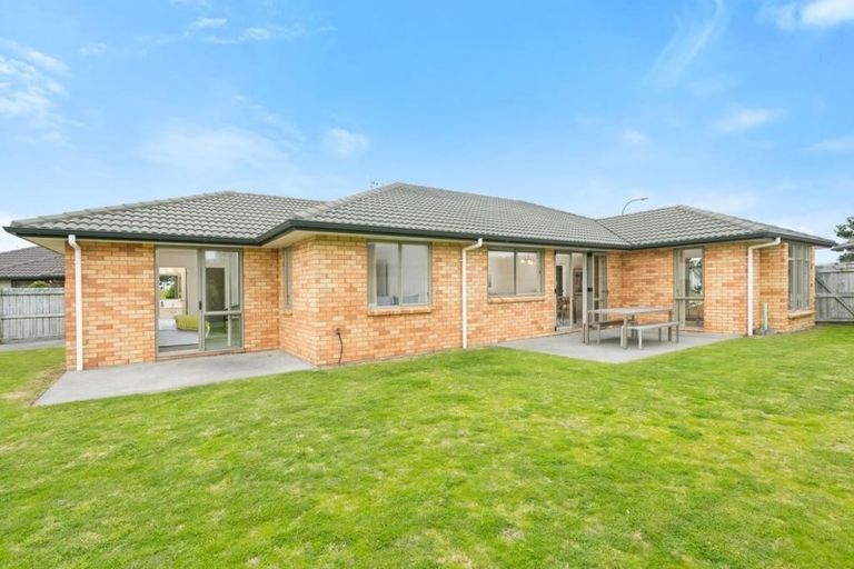 Photo of property in 59 Gibson Place, Papamoa Beach, Papamoa, 3118