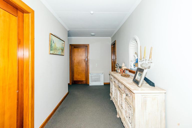 Photo of property in 3 Price Street, Waimate, 7924