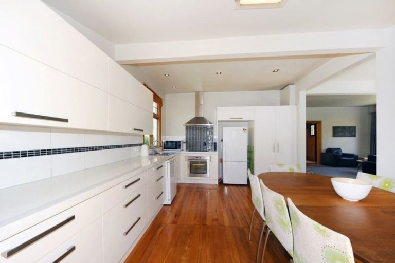 Photo of property in 225 Waimea Terrace, Beckenham, Christchurch, 8023
