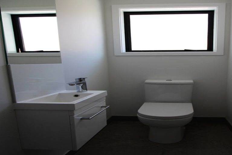 Photo of property in 21 Craig Place, Bridge Hill, Alexandra, 9320