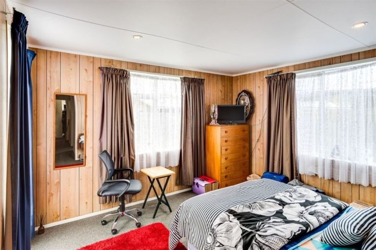 Photo of property in 9 Currie Street, Greenmeadows, Napier, 4112