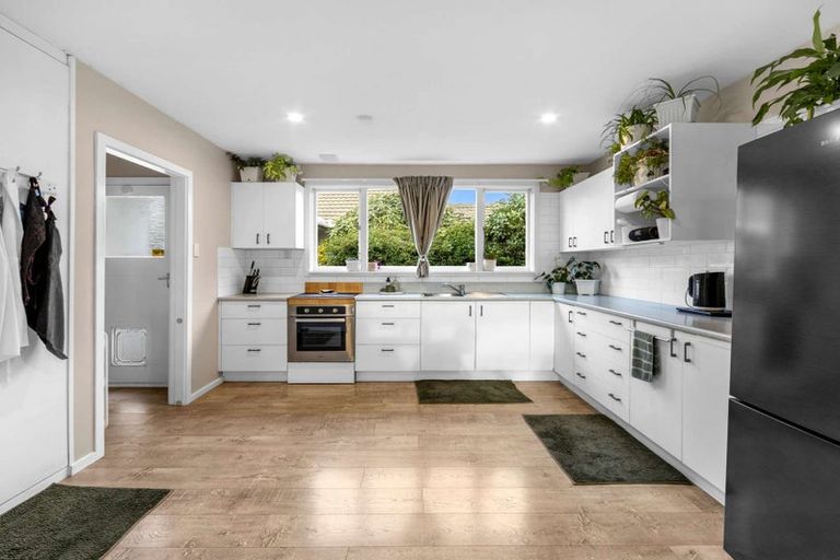 Photo of property in 21 Marshs Road, Templeton, Christchurch, 8042