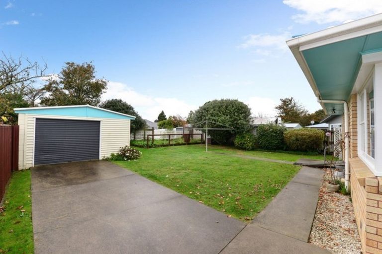 Photo of property in 7 Cedar Place, Hillcrest, Hamilton, 3216